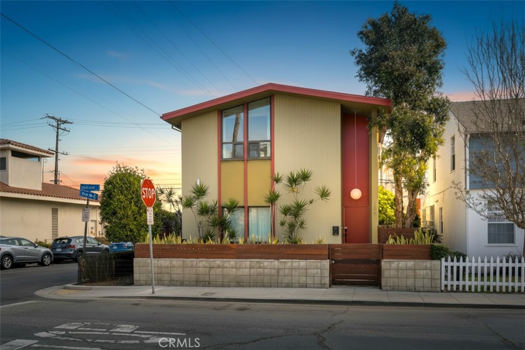 134 Bennett Property Photo 2