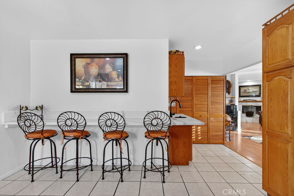2430 San Francisco Avenue Property Photo 8