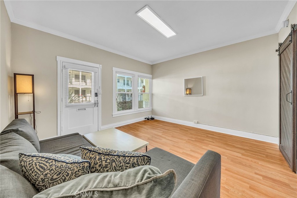 4125 Figueroa Street S 218 Property Photo 6