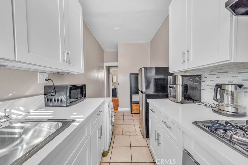 4125 Figueroa Street S 218 Property Photo 11