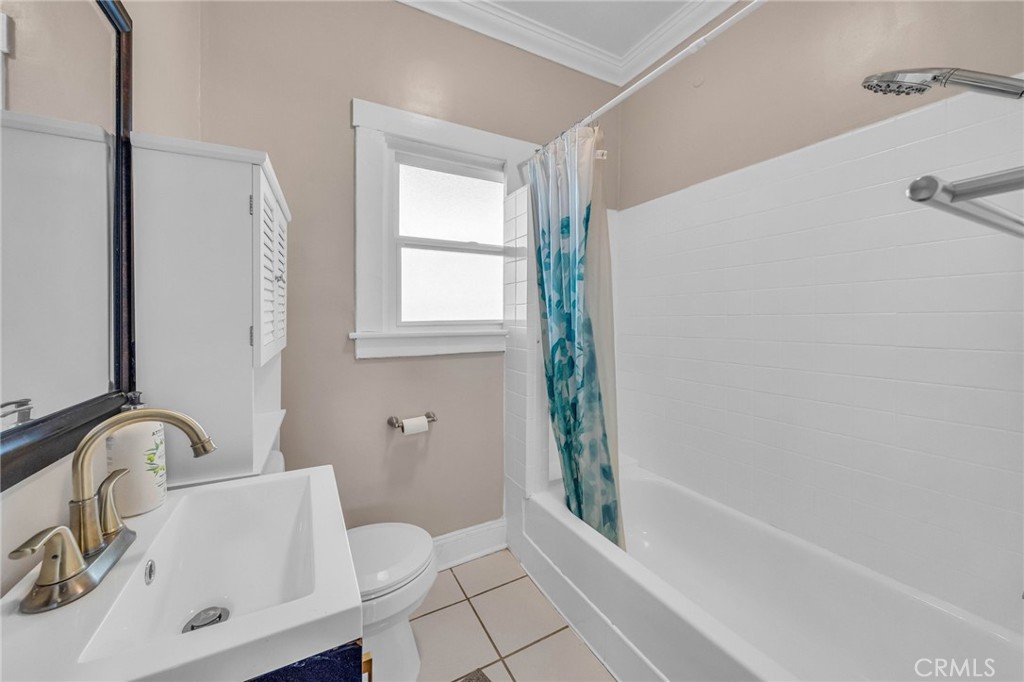 4125 Figueroa Street S 218 Property Photo 13