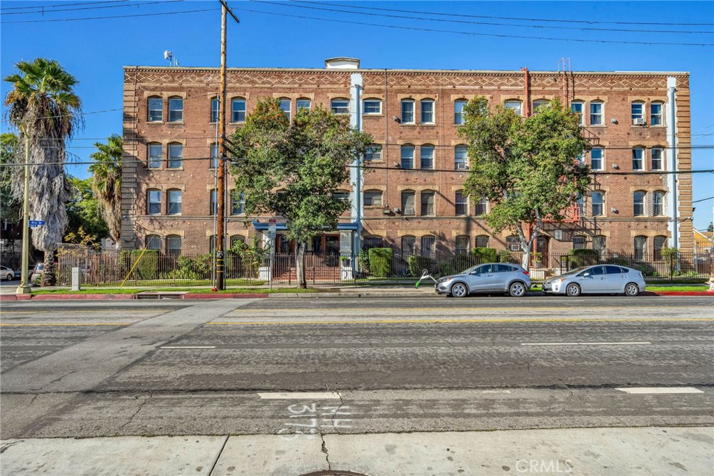 4125 Figueroa Street S 218 Property Photo 16