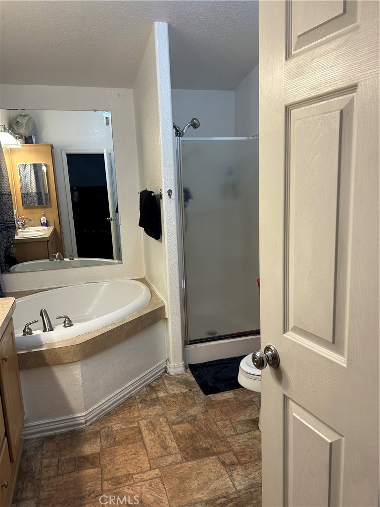 250 N Linden Property Photo 14