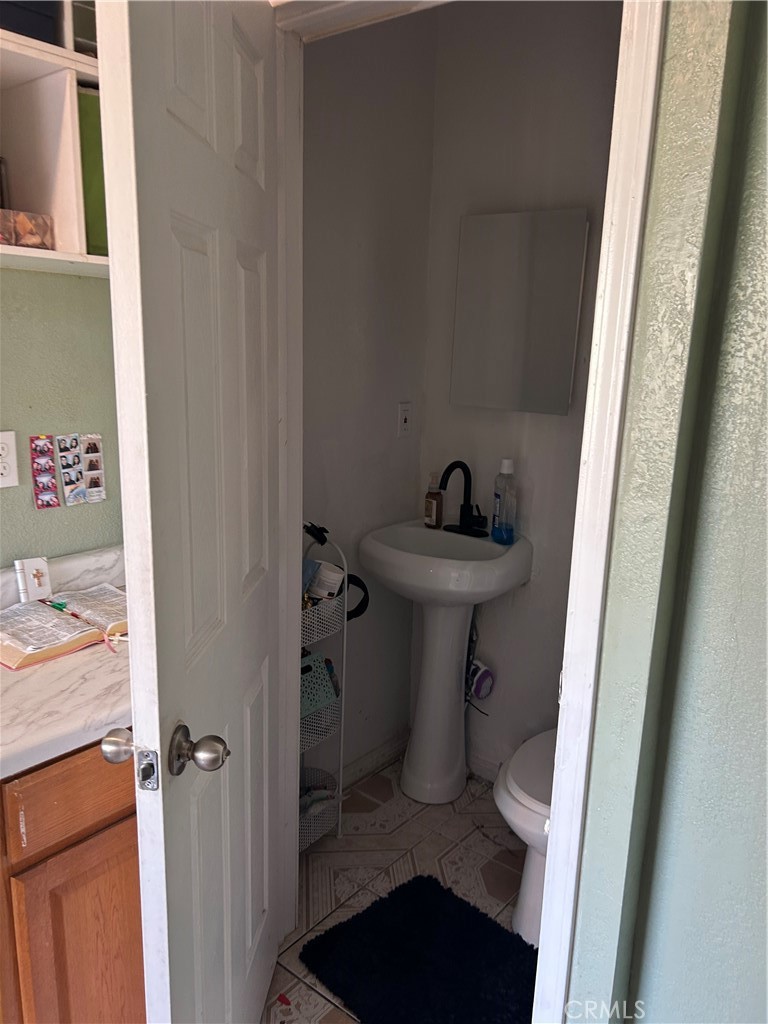250 N Linden Property Photo 18