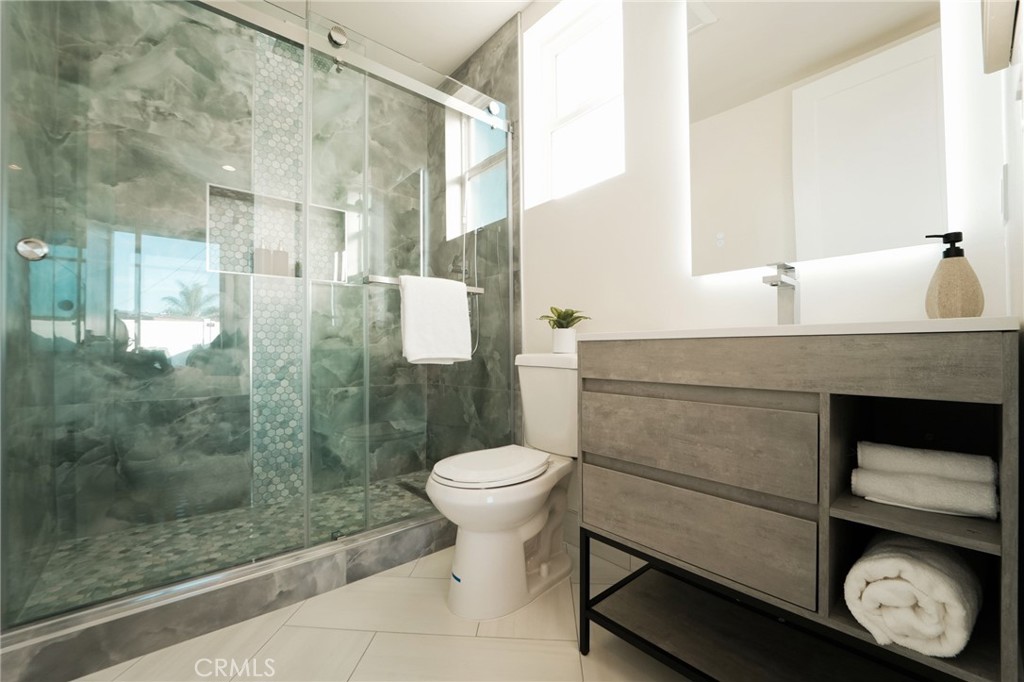 630 N Juniper Street Property Photo 15