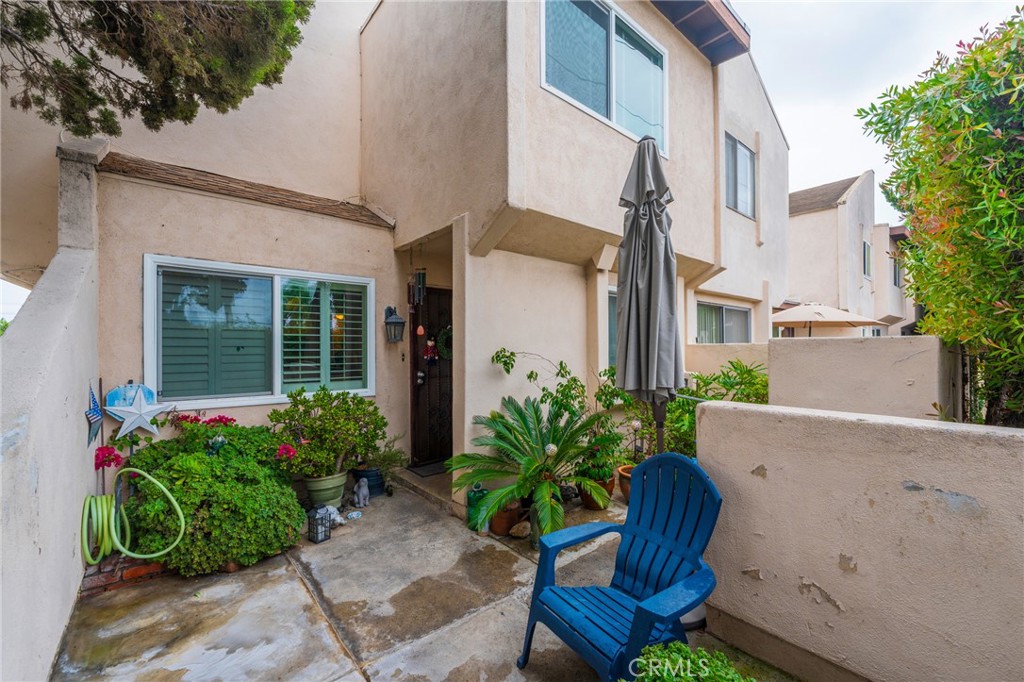 16710 Orange Ave. A1 Property Photo 3