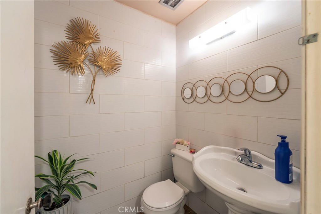 16710 Orange Ave. A1 Property Photo 13