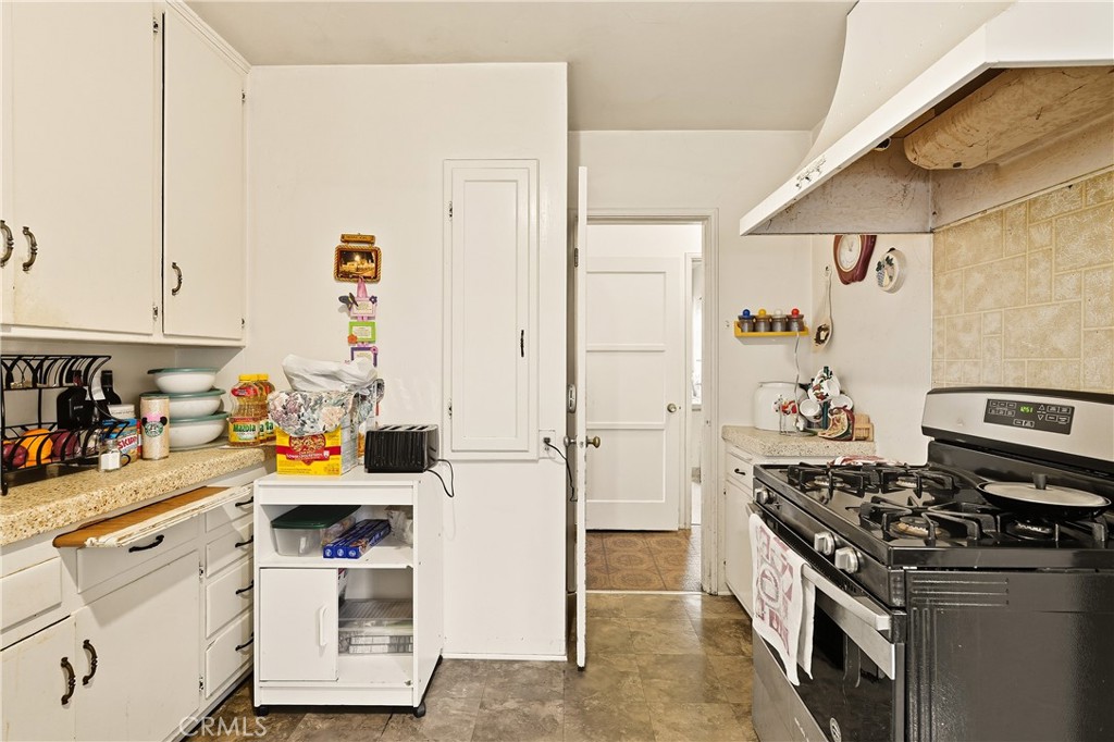 7015 Templeton Property Photo 47