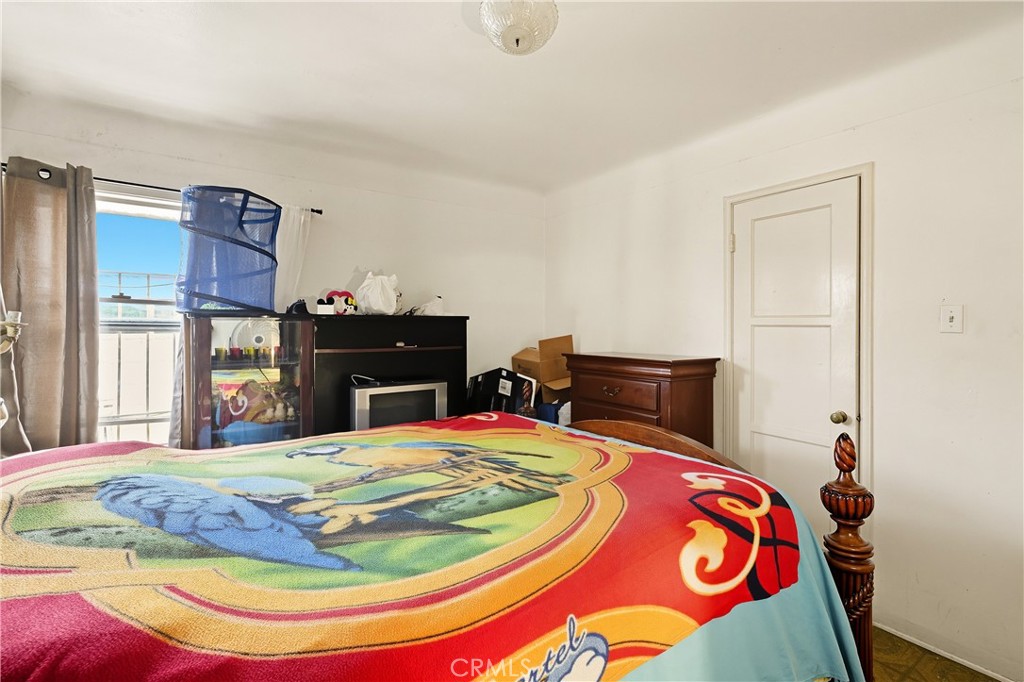 7015 Templeton Property Photo 53