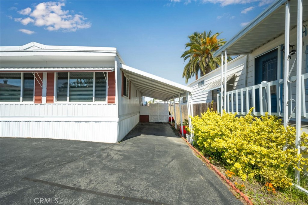 6229 E Golden Sands Drive 193 Property Photo 4