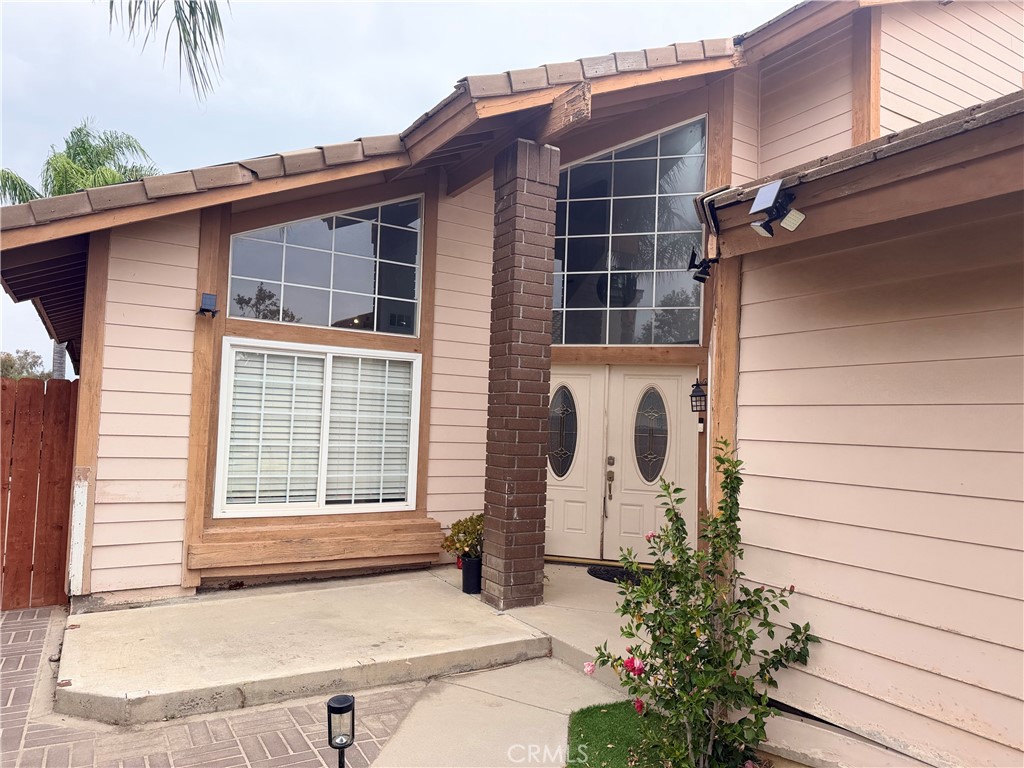 32445 Skylark Property Photo 3