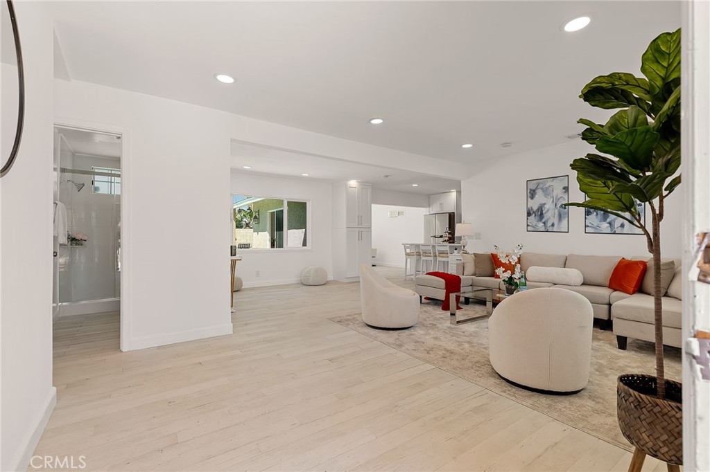 13281 Mono Place Property Photo 7