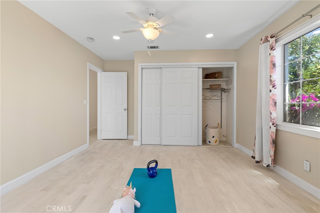 13281 Mono Place Property Photo 43