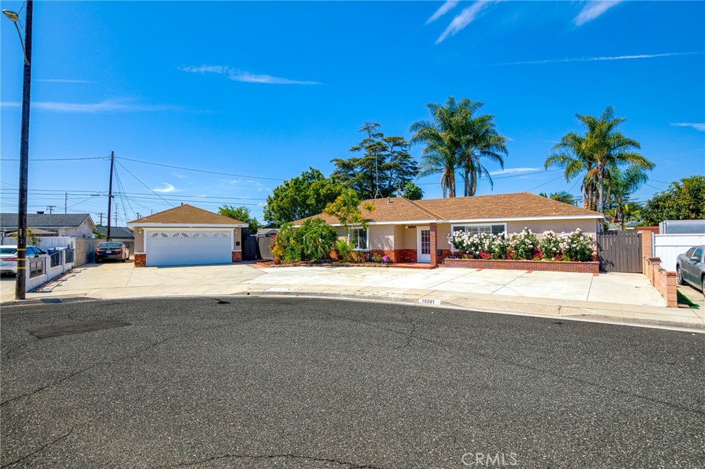 13281 Mono Place Property Photo 51