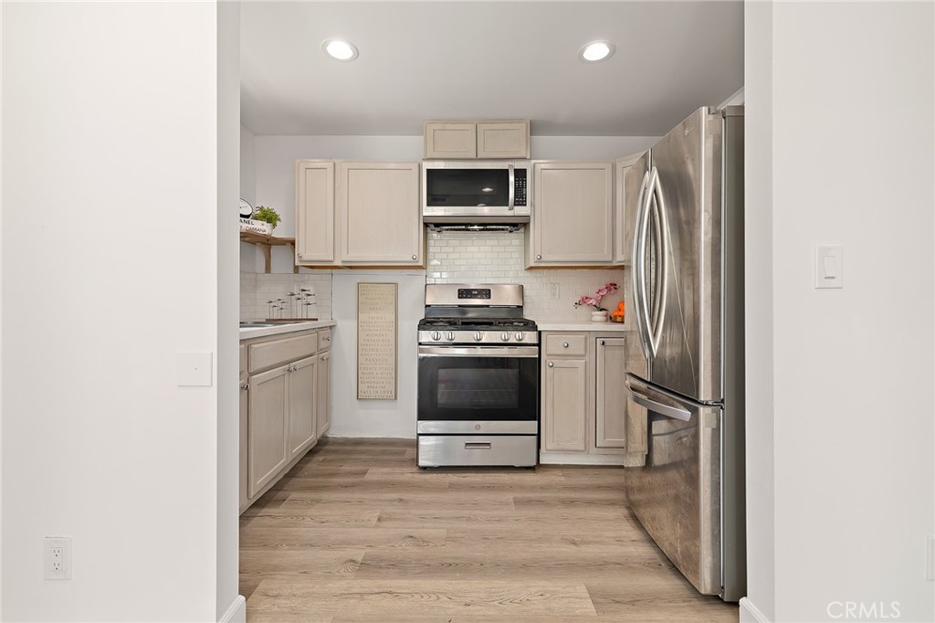 13281 Mono Place Property Photo 56