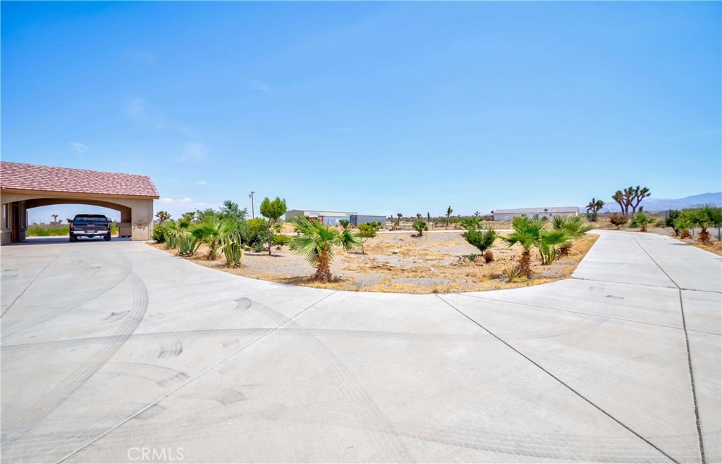 3789 Luna Road Property Photo 9