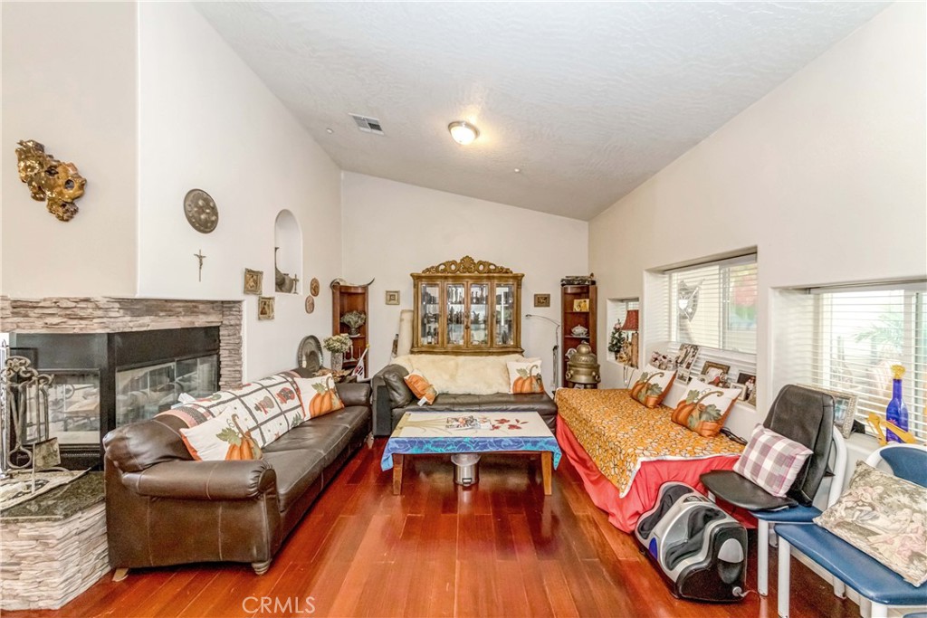 3789 Luna Road Property Photo 16