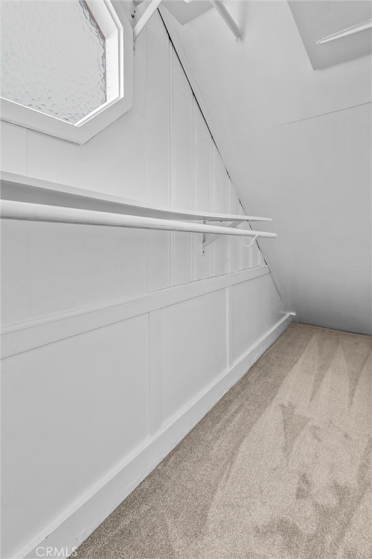 121 35th Property Photo 12