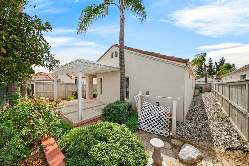 40644 Corte Albara Property Photo 11