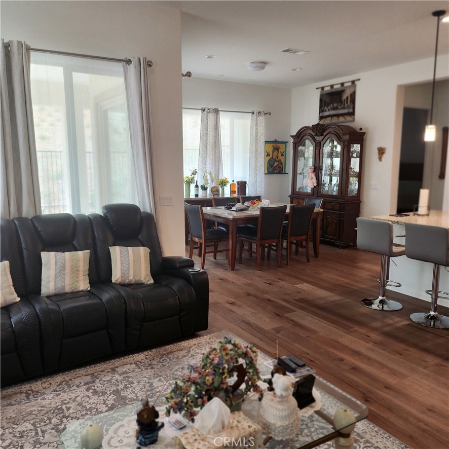 11882 Wandering Way Property Photo 6