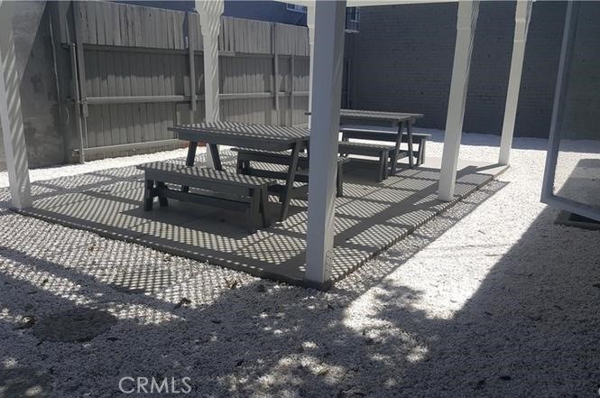 8014 S Western Property Photo 4