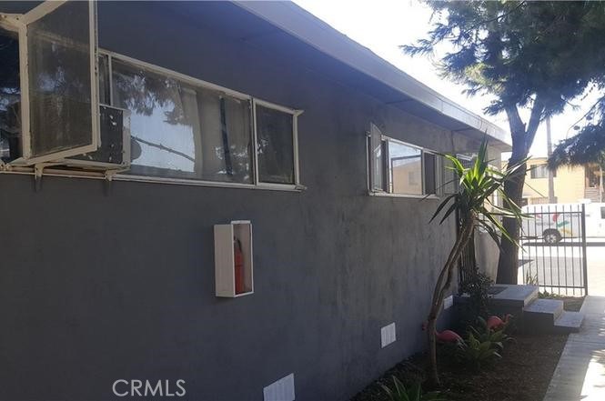 8014 S Western Property Photo 5