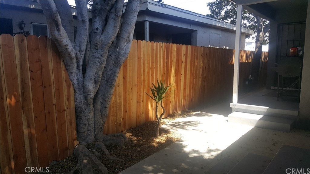 8014 S Western Property Photo 12