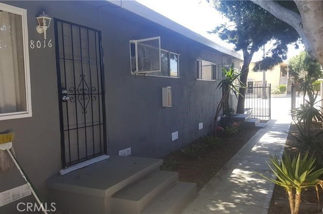 8014 S Western Property Photo 22