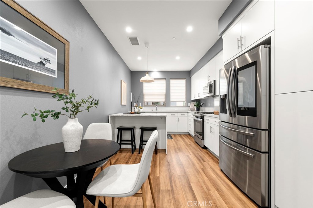210 Placemark Property Photo 3