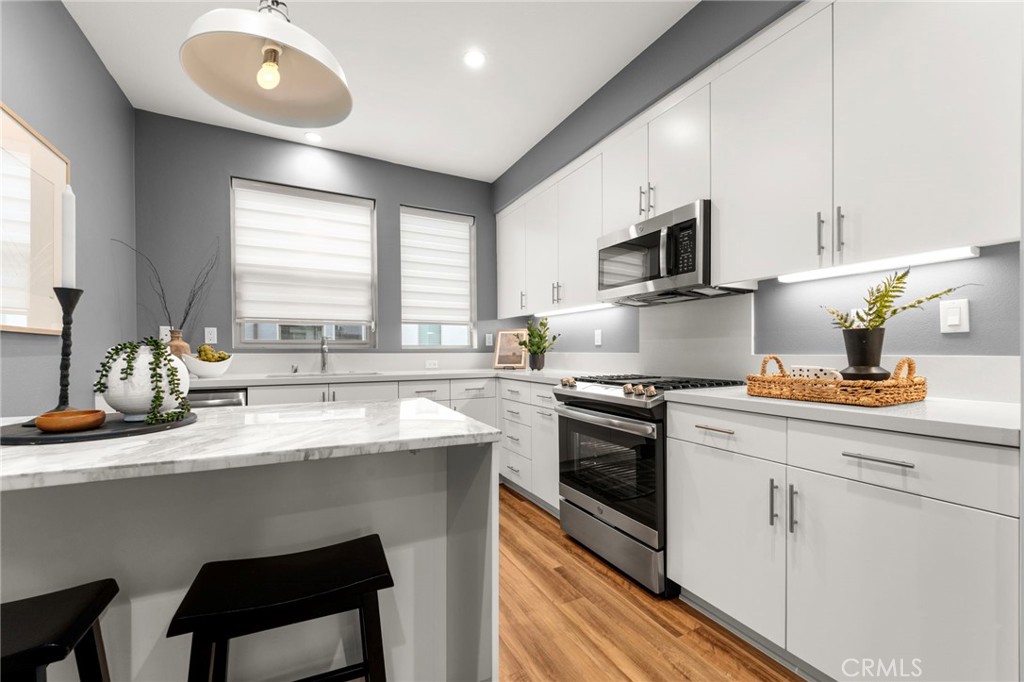210 Placemark Property Photo 6