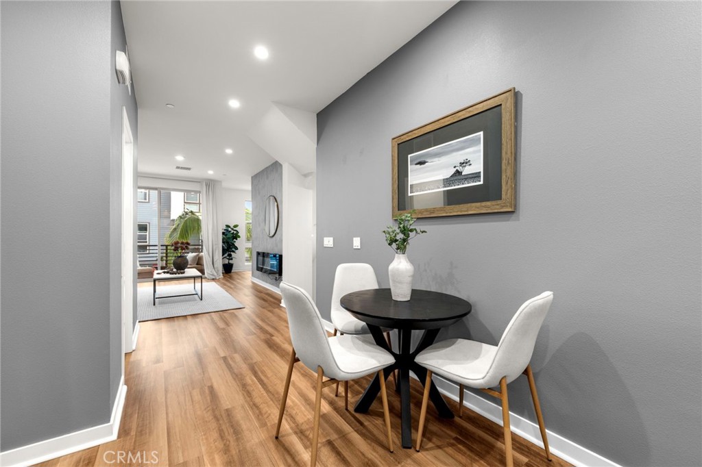 210 Placemark Property Photo 8