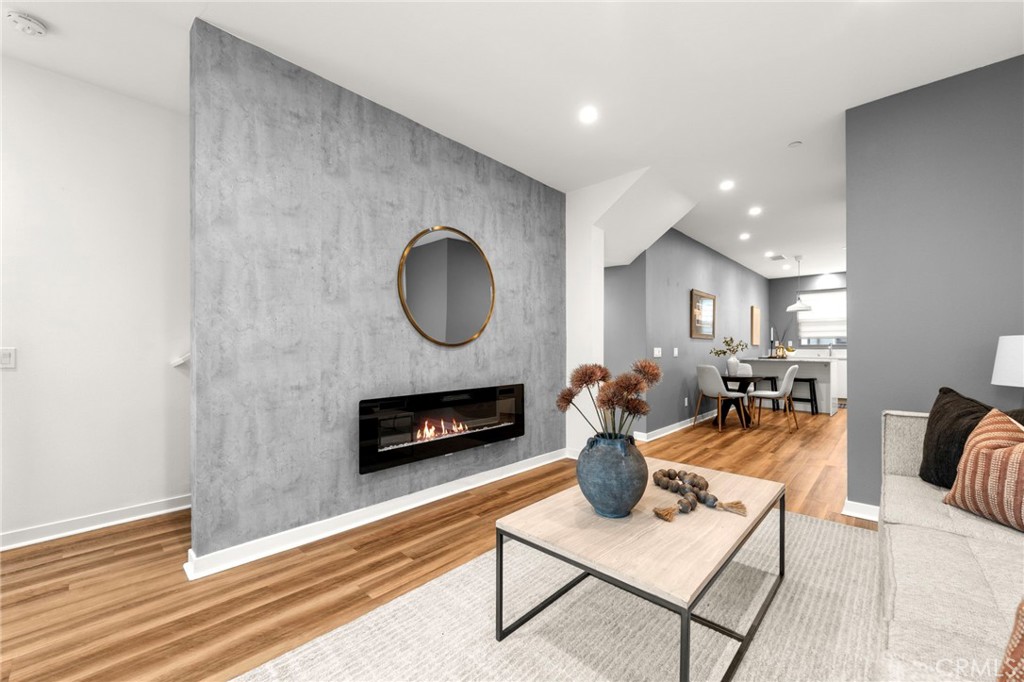 210 Placemark Property Photo 14