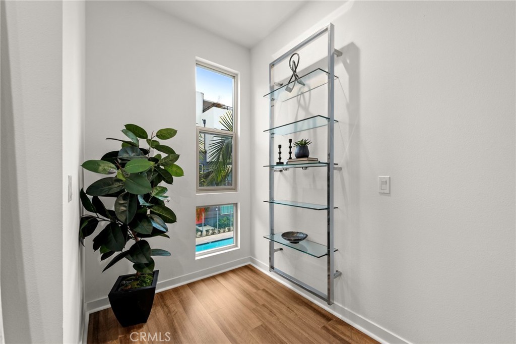 210 Placemark Property Photo 17