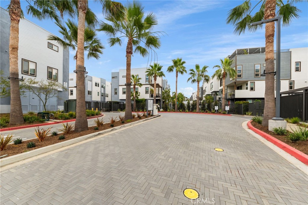 210 Placemark Property Photo 48