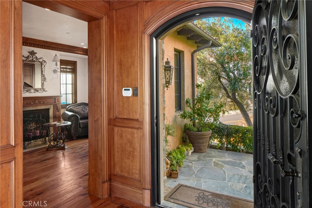 20 Le Conte Property Photo 5