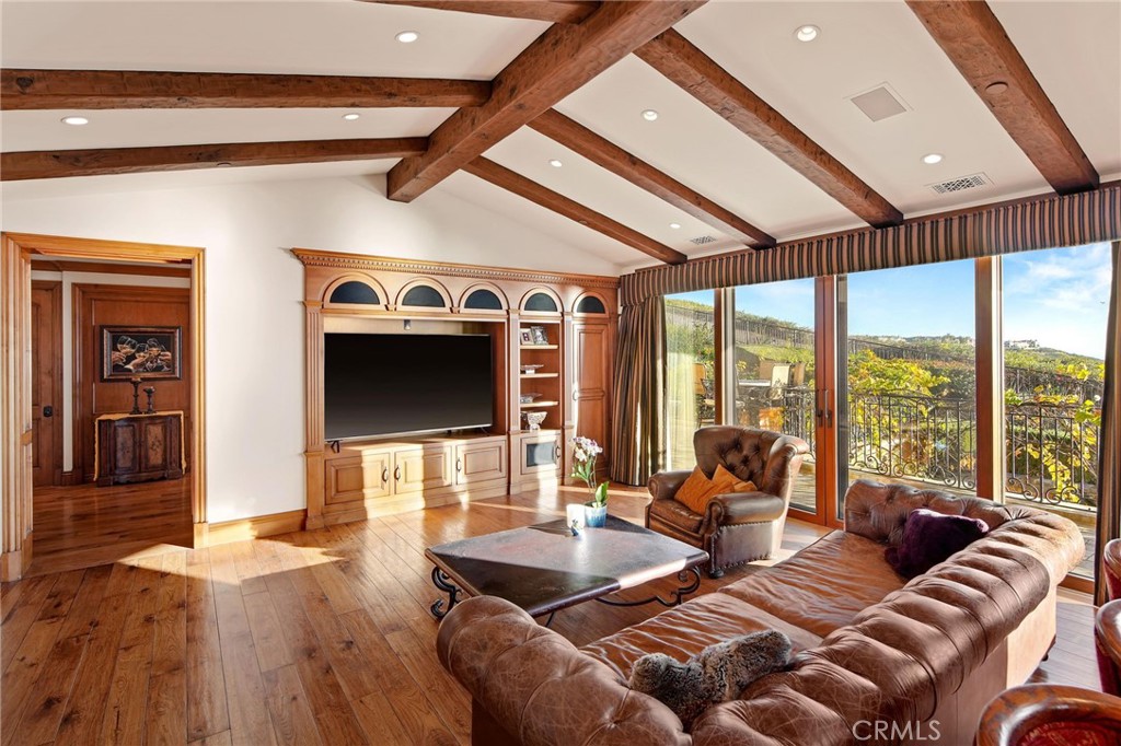 20 Le Conte Property Photo 12
