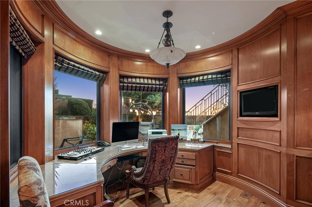 20 Le Conte Property Photo 28