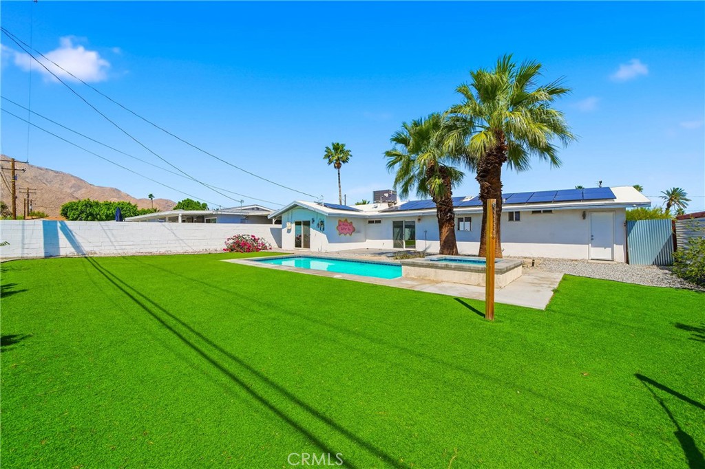 431 W Avenida Cerca Property Photo 4
