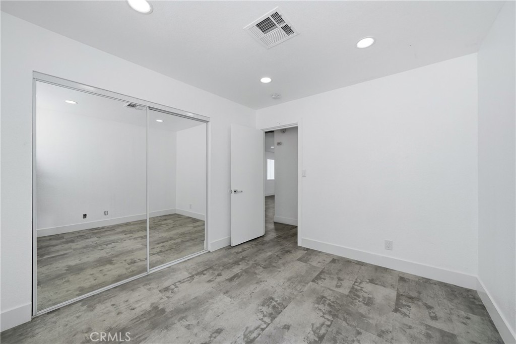 431 W Avenida Cerca Property Photo 18