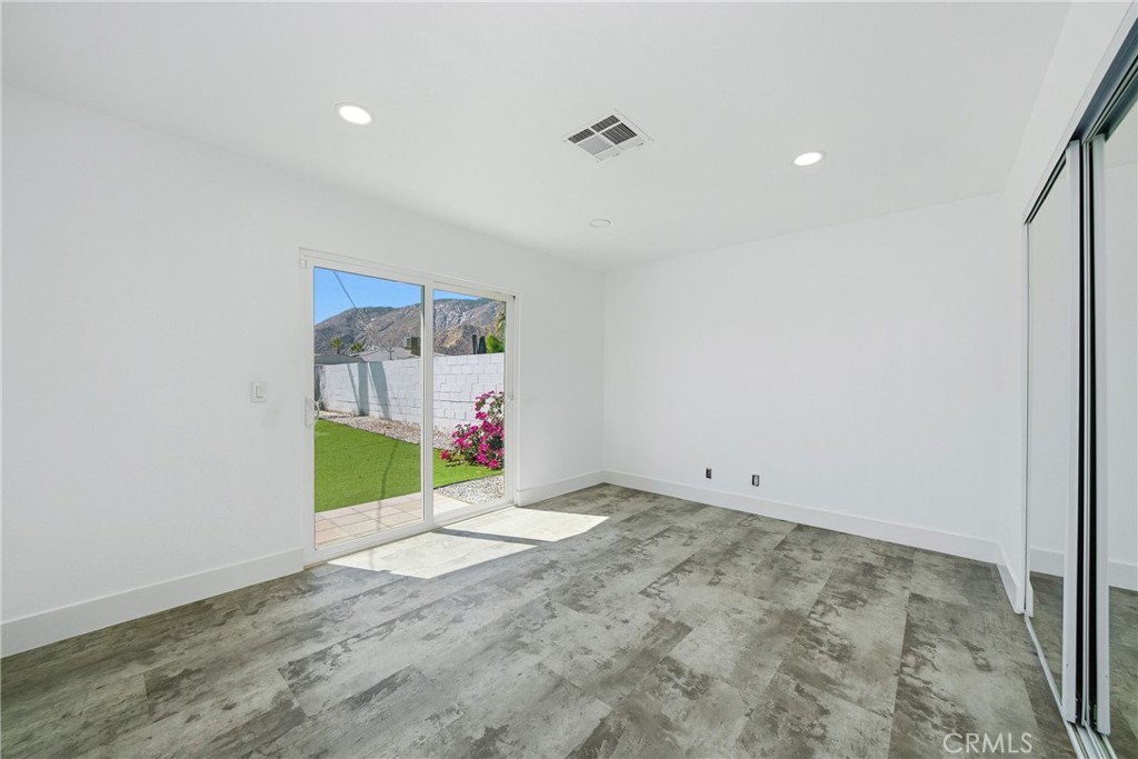 431 W Avenida Cerca Property Photo 20