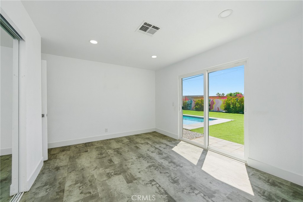 431 W Avenida Cerca Property Photo 22