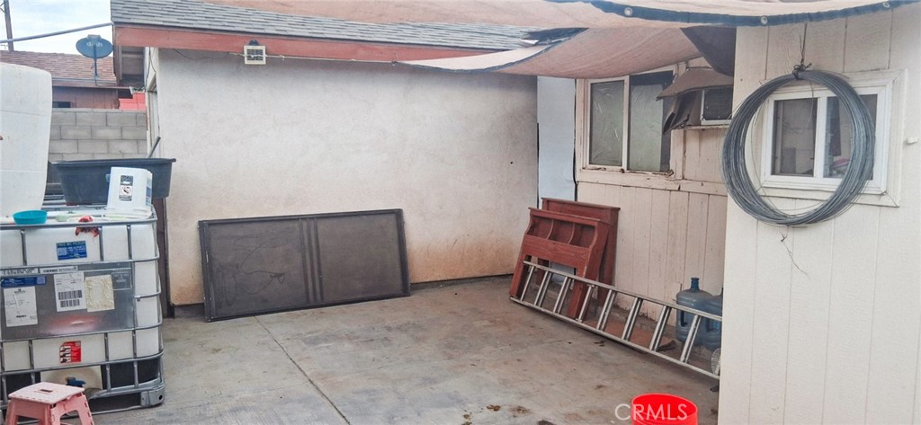 5600 Tamarack Property Photo 3