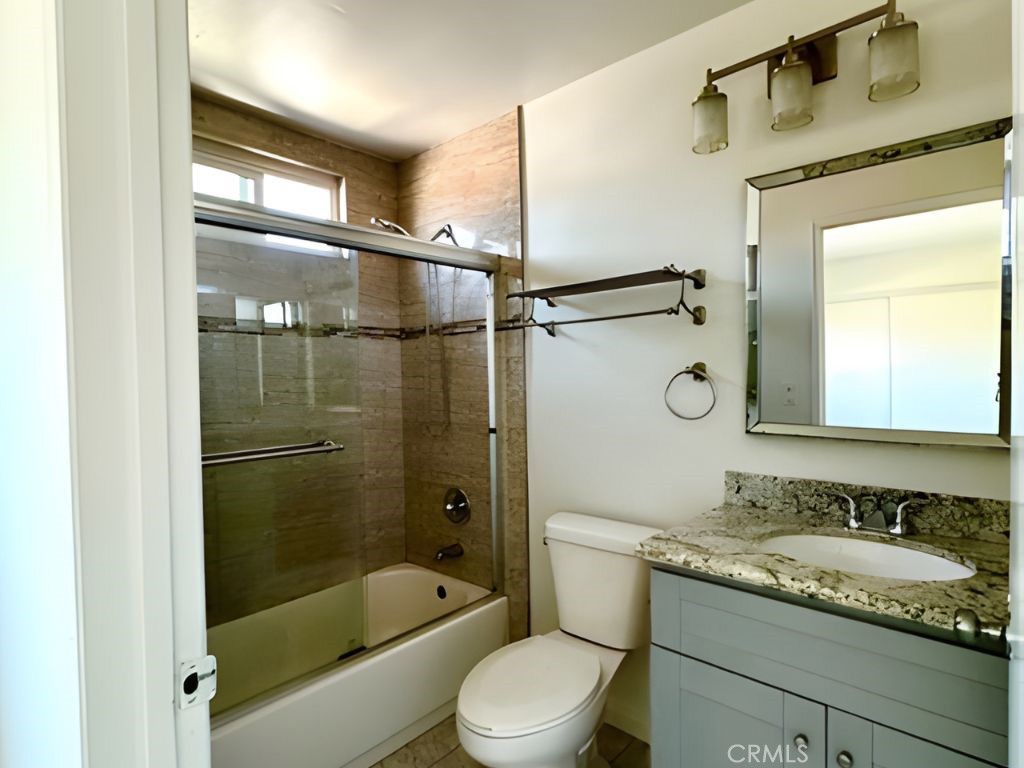 940 New Depot Property Photo 5