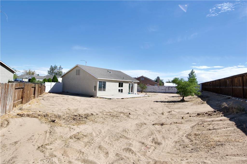 17816 Tahoe Court Property Photo 10
