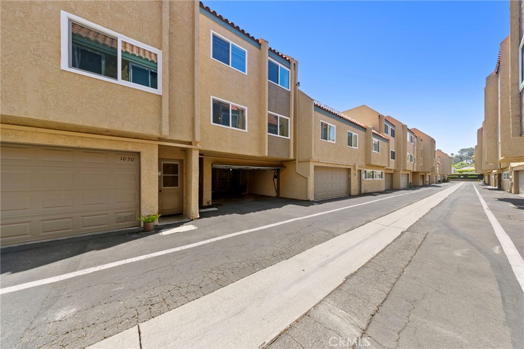 1028 Palo Verde Avenue Property Photo 33
