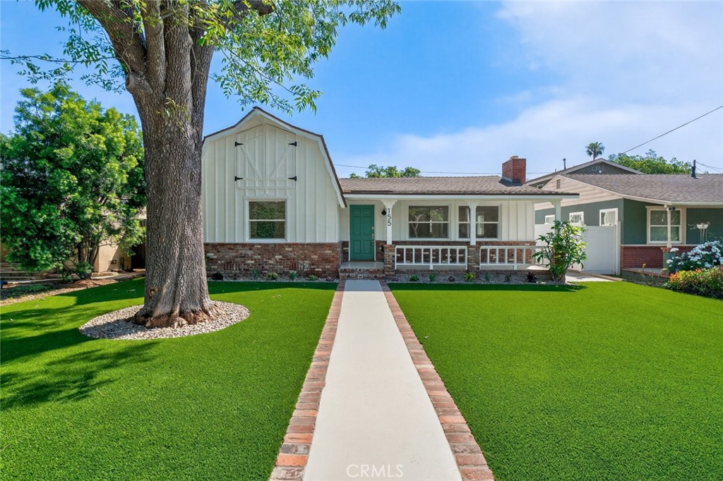 155 Pasadena Property Photo 1