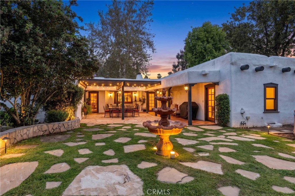 1615 Halsey Street Property Photo 3