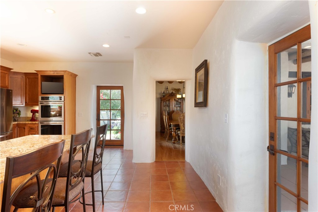 1615 Halsey Street Property Photo 26