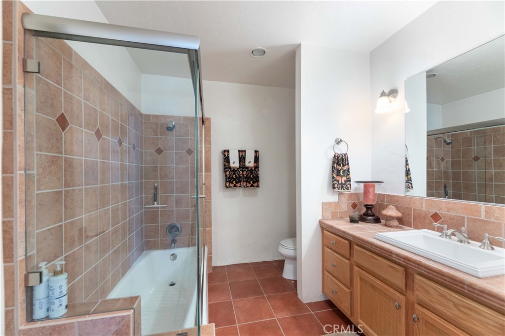 1615 Halsey Street Property Photo 42