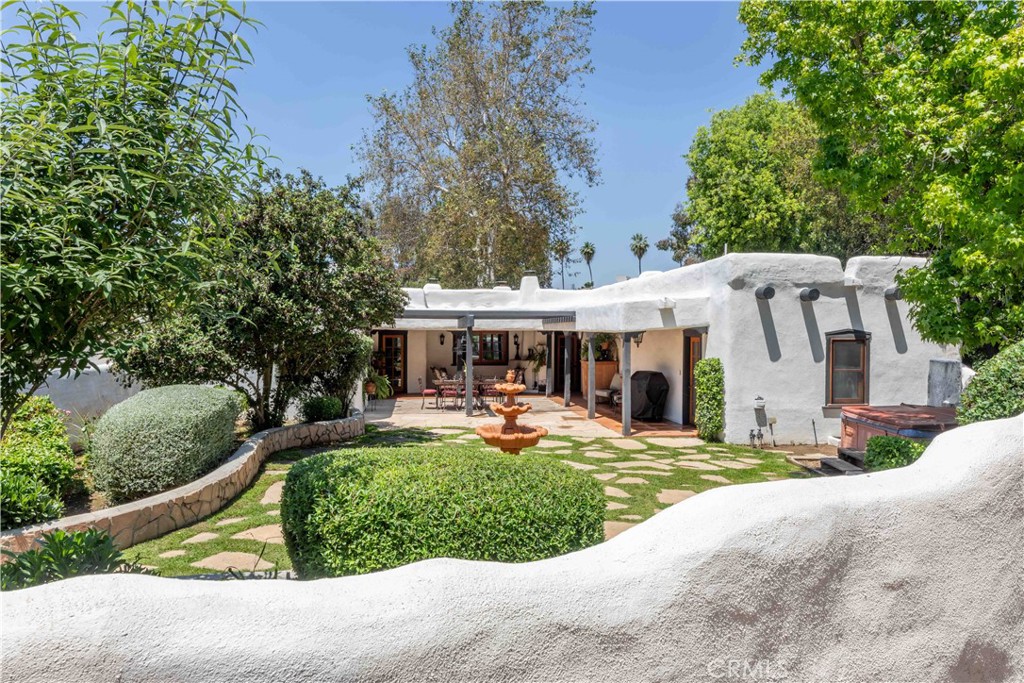 1615 Halsey Street Property Photo 45